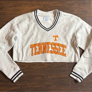 Champion /// Tennessee Volunteers / VOLS - Women’s Cut Off Cropped Crewneck